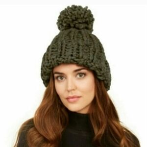 Marcus Adler Women's Olive Green Chunky-Knit Pom Beanie One Hat Size